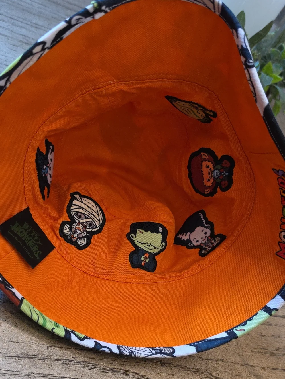 Bitty Monsters Reversible Universal Studios Bucket Hat NWOT